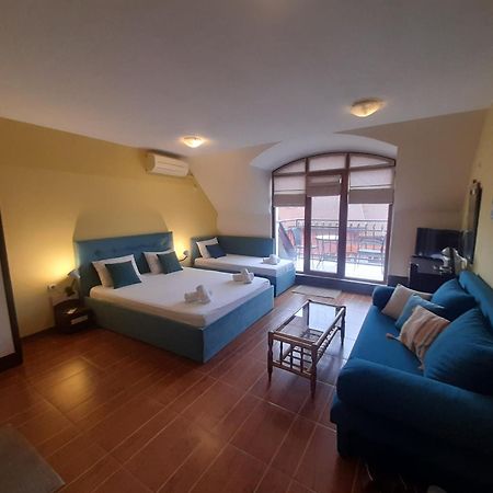 Cosy Apartments And Spectacular Rooms Fotiadis Veliko Tarnovo Kültér fotó