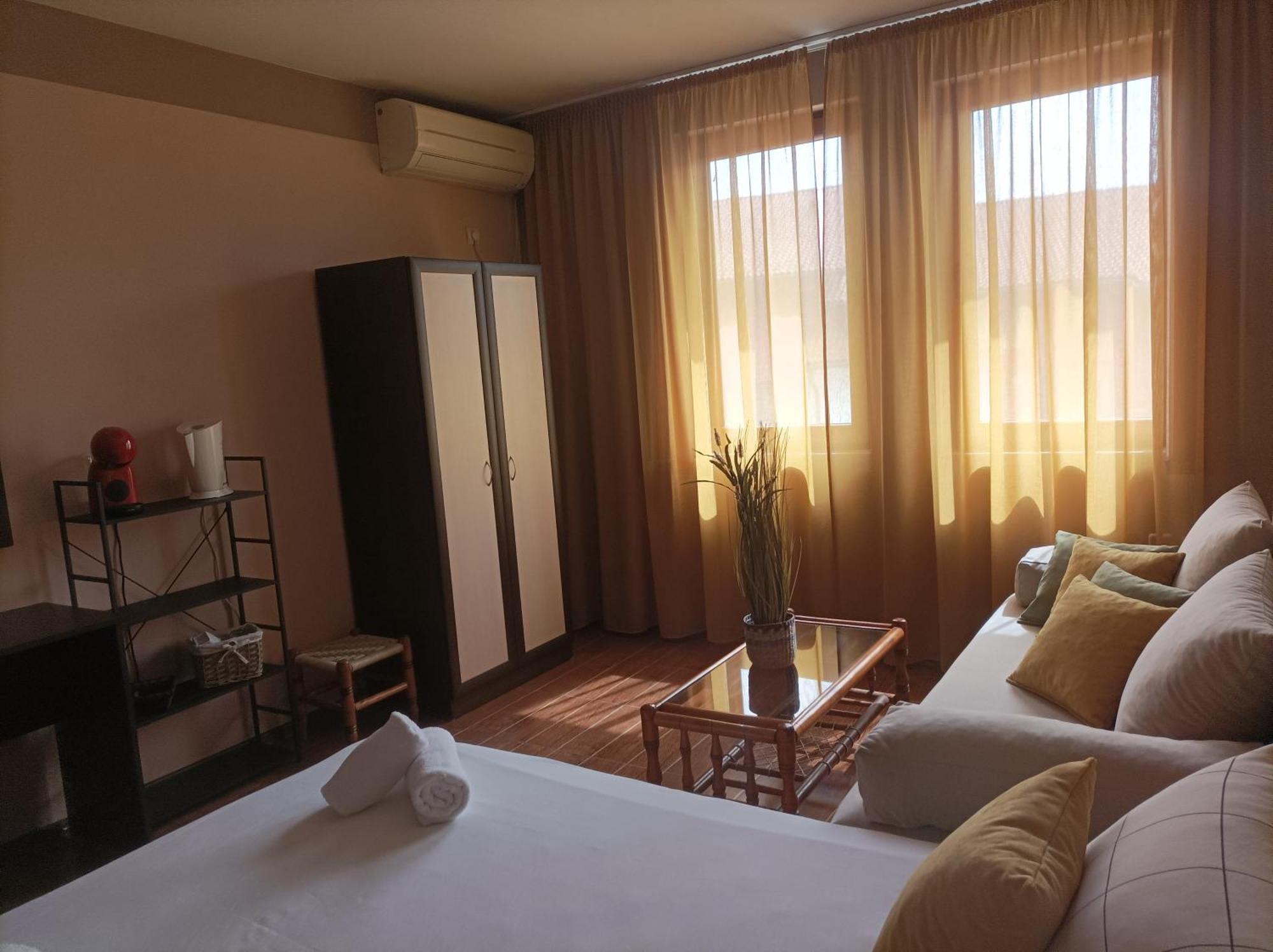 Cosy Apartments And Spectacular Rooms Fotiadis Veliko Tarnovo Kültér fotó