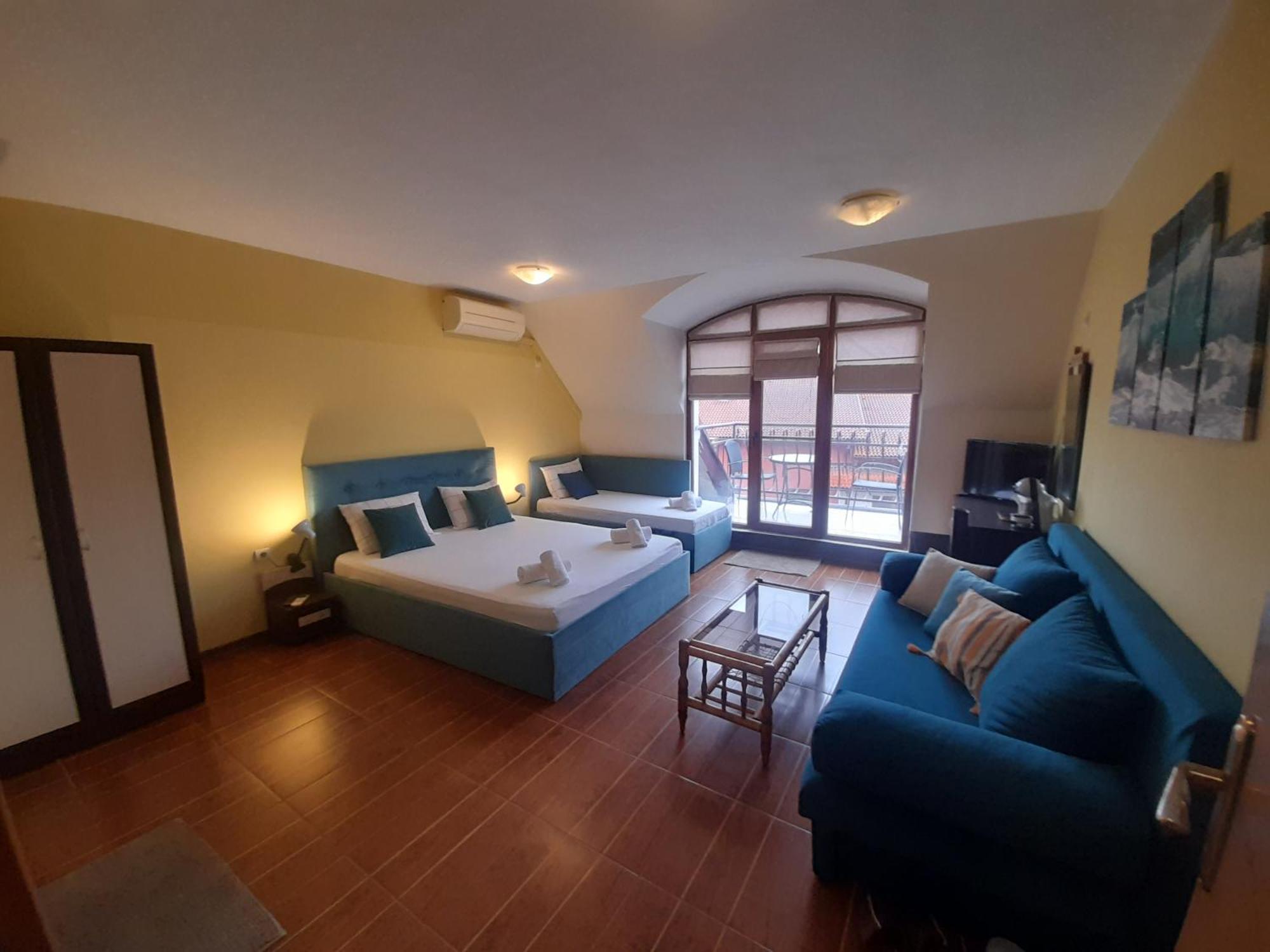Cosy Apartments And Spectacular Rooms Fotiadis Veliko Tarnovo Kültér fotó